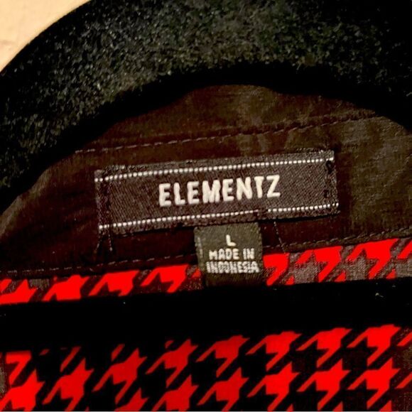 NWOT. Elementz Blouse. Perfect to Dress Up or Dress Down. - Picture 3 of 4